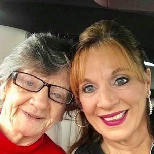 Meet your Posher, Dawn groft